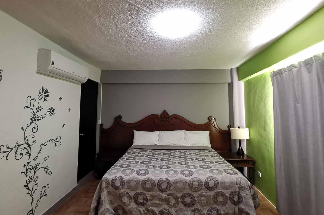 Cabo Tortuga Hotel Boutique 카보산루카스 외부 사진